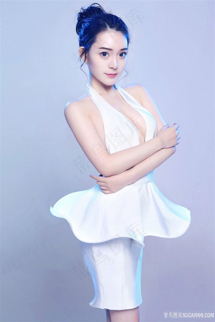 美女尿尿自慰